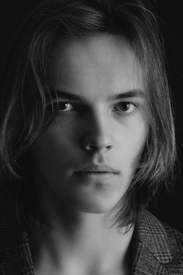 Stanley Simons profile