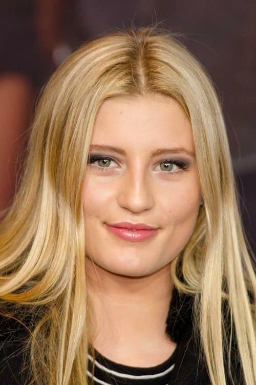 Luna Schweiger profile