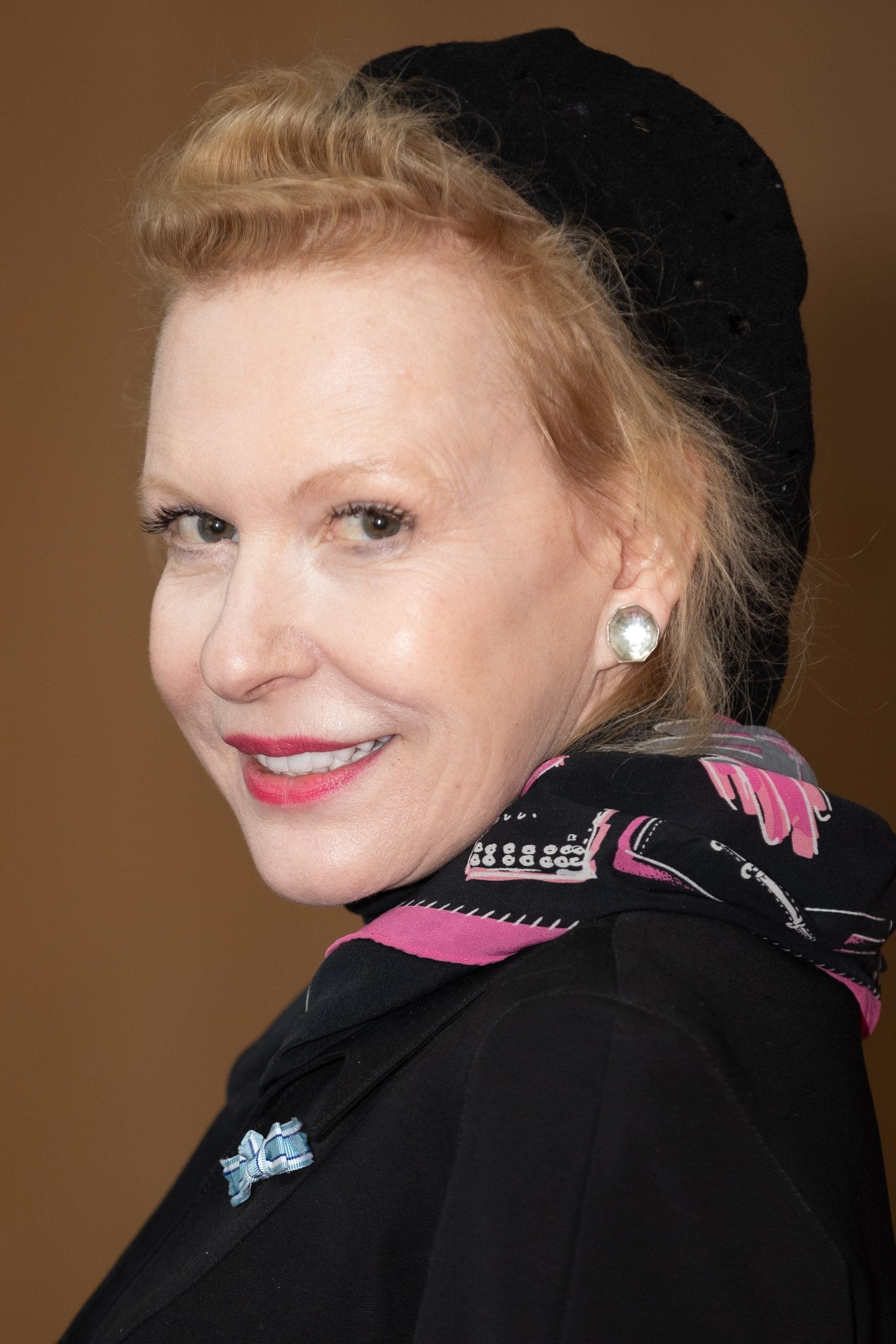 Sunnyi Melles profile