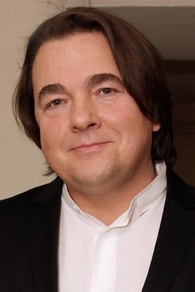 Konstantin Ernst profile