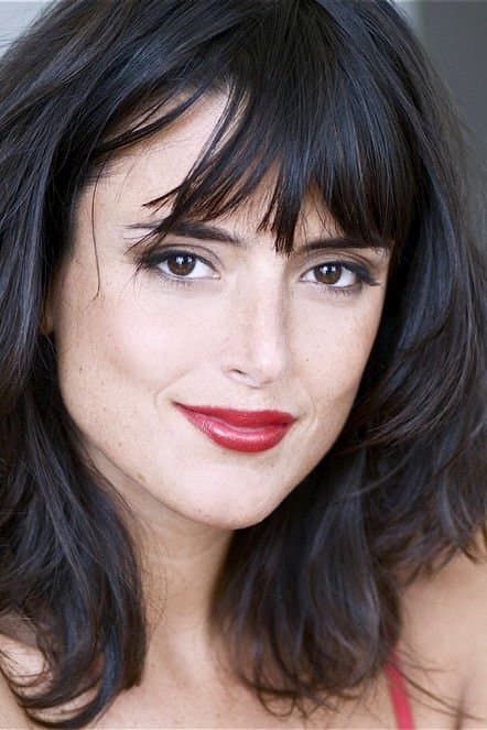 Sarah-Laure Estragnat profile