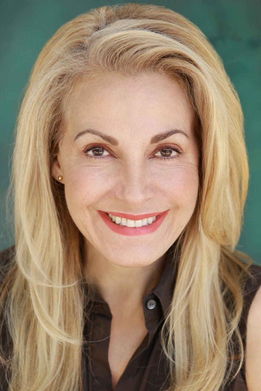 Beege Barkette profile