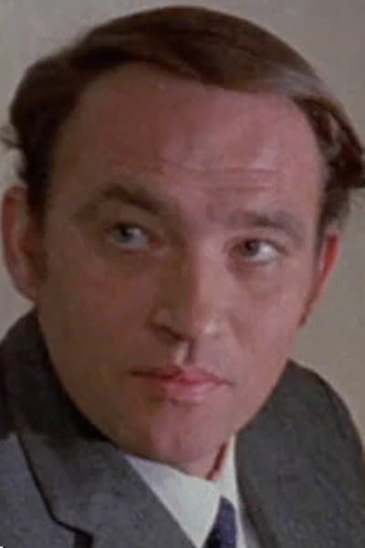 Erik Kühnau profile