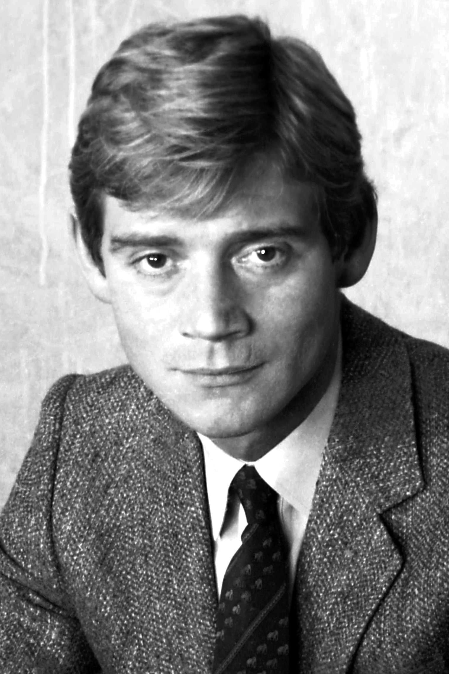 Anthony Andrews profile