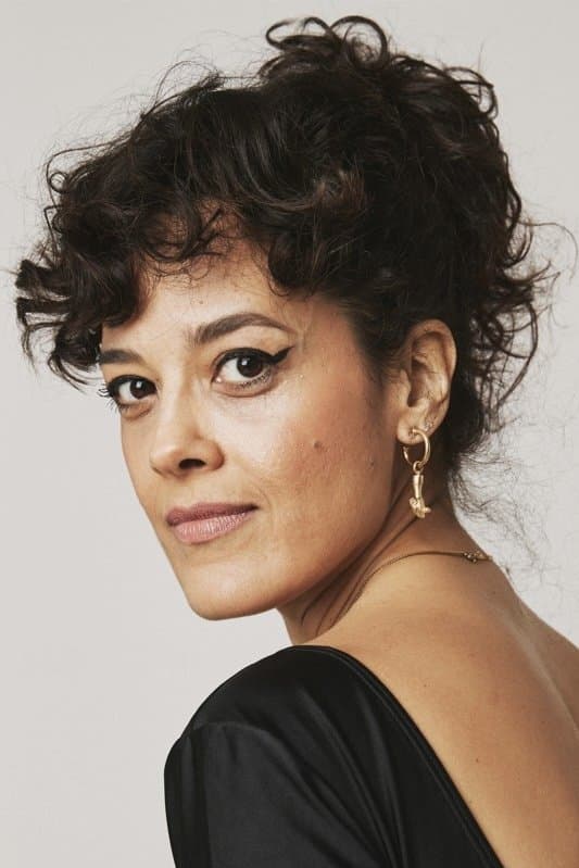 Maeve Jinkings profile