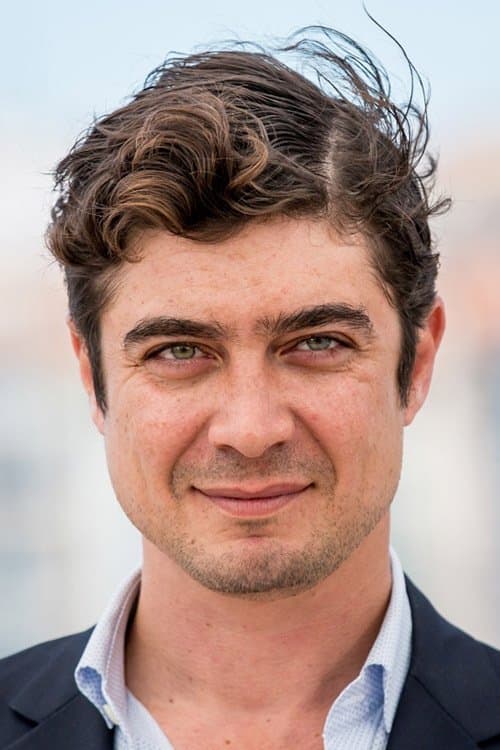 Riccardo Scamarcio profile