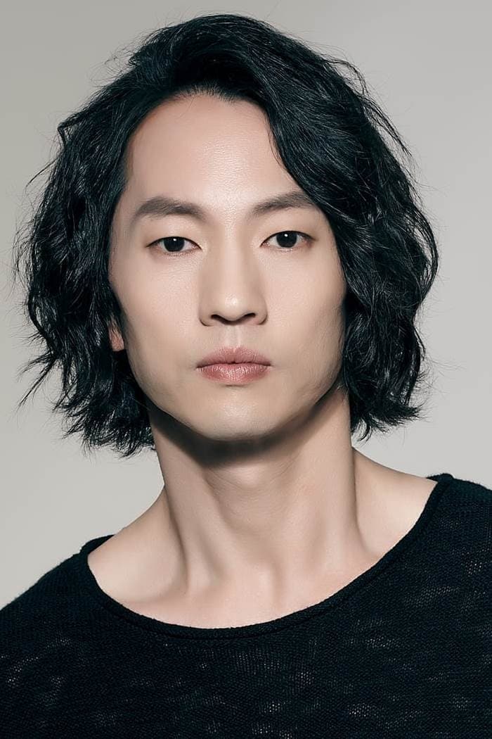 Michael K. Lee profile