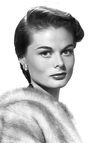 Dee Hartford profile