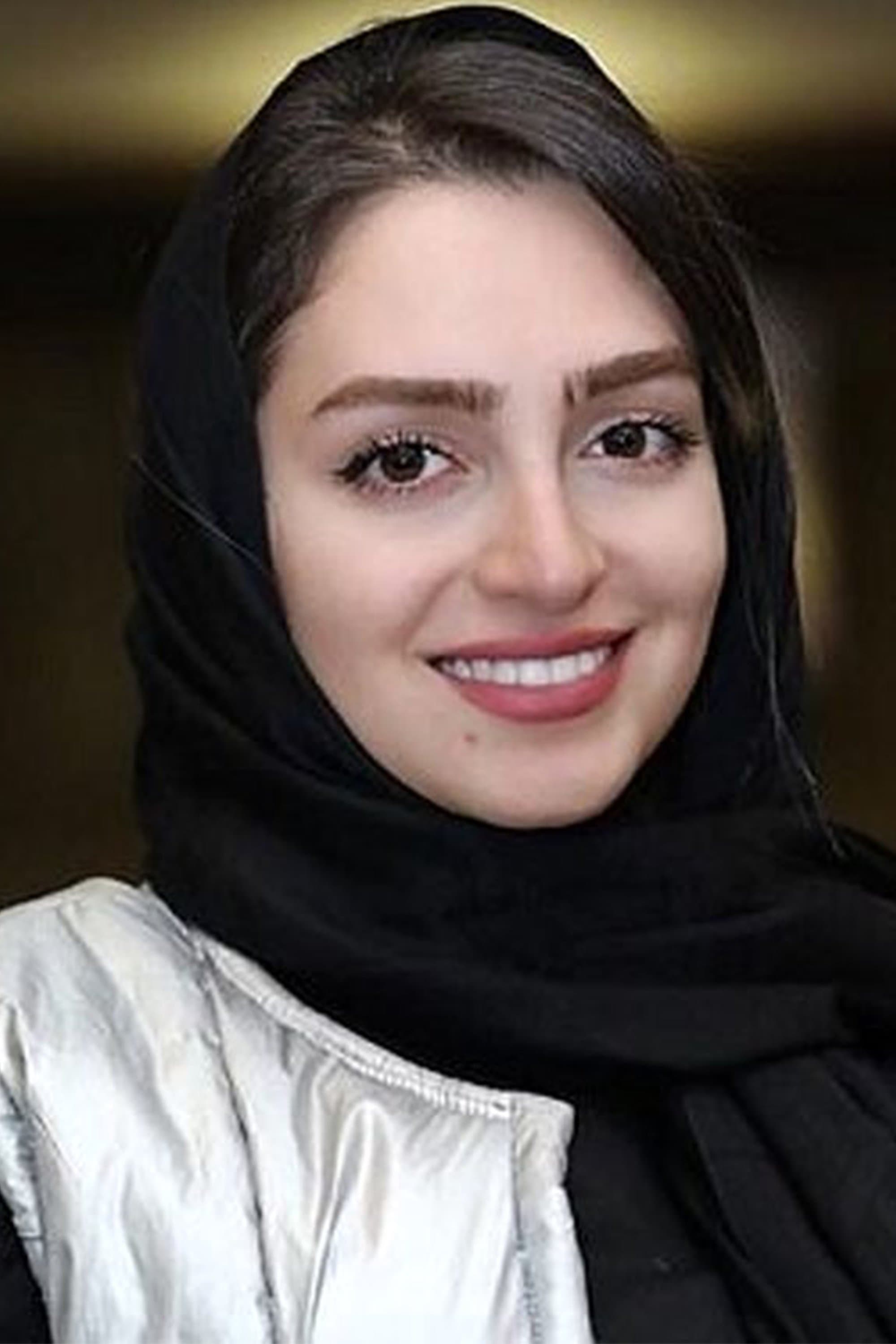 Nahal Dashti profile