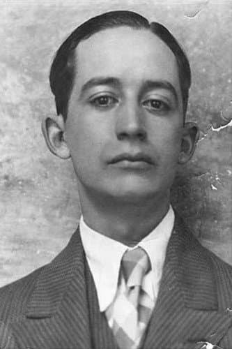 Xavier Villaurrutia profile