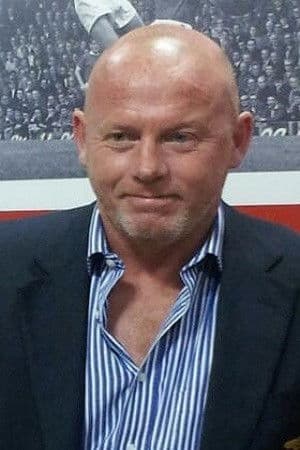 Perry Groves profile