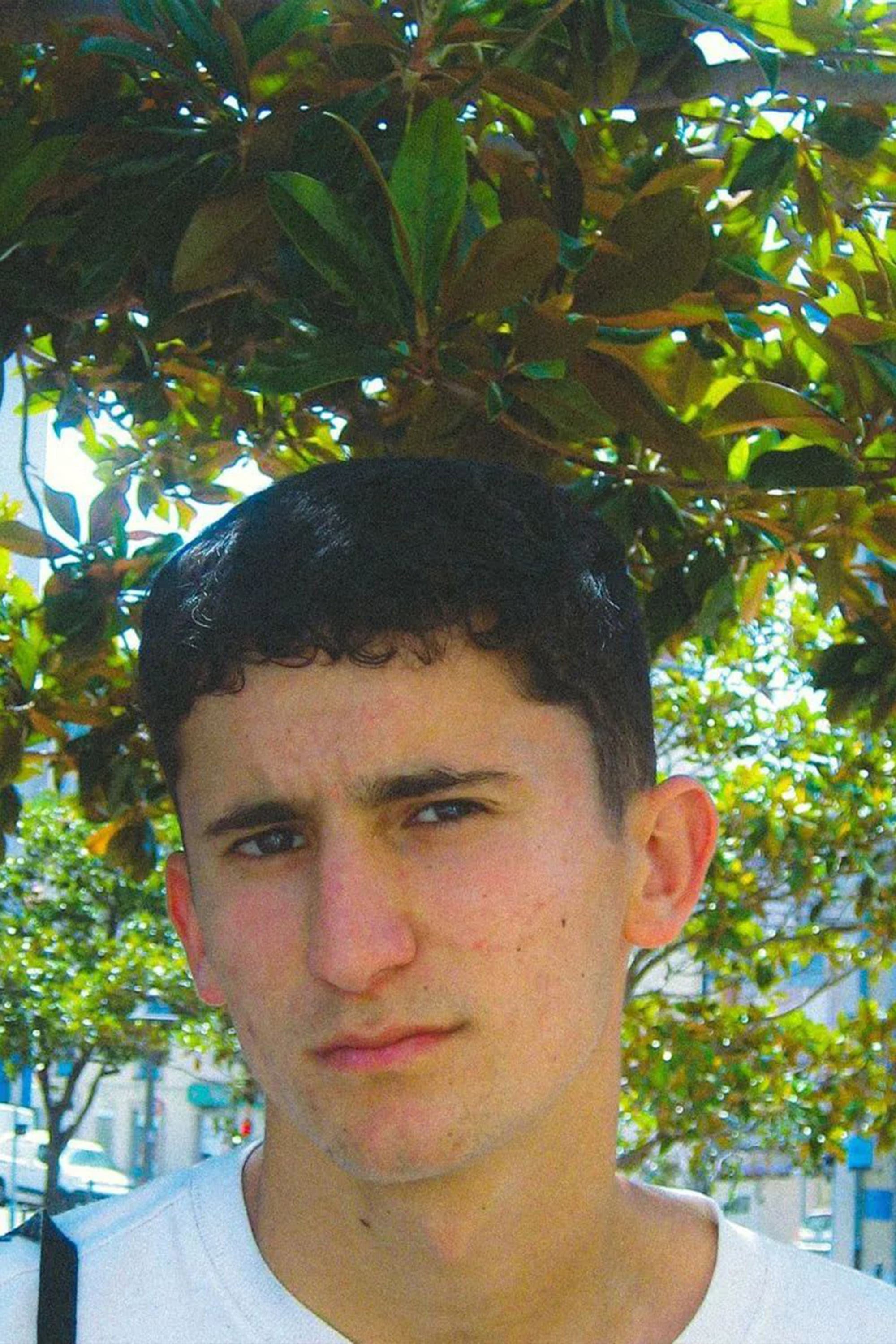 Guilherme Santos profile