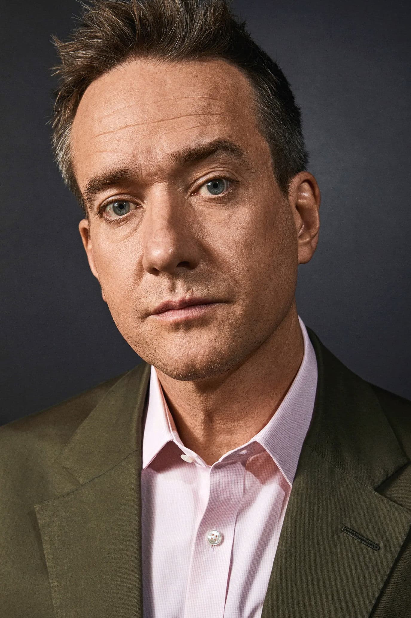 Matthew Macfadyen profile