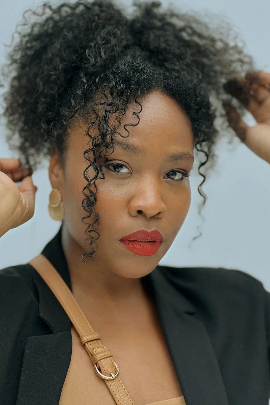 Ariane Souza profile