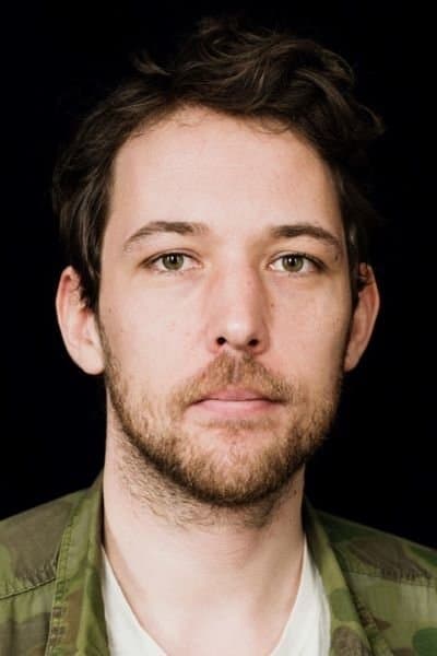 Robin Pecknold profile