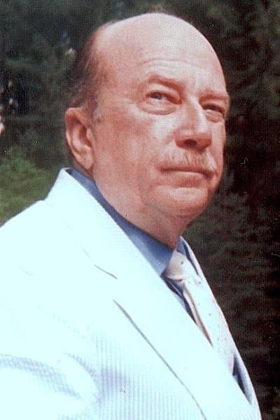 Macon McCalman profile