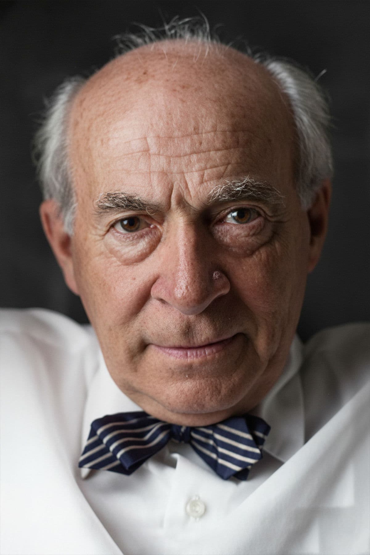 Muhsin Ertuğrul profile