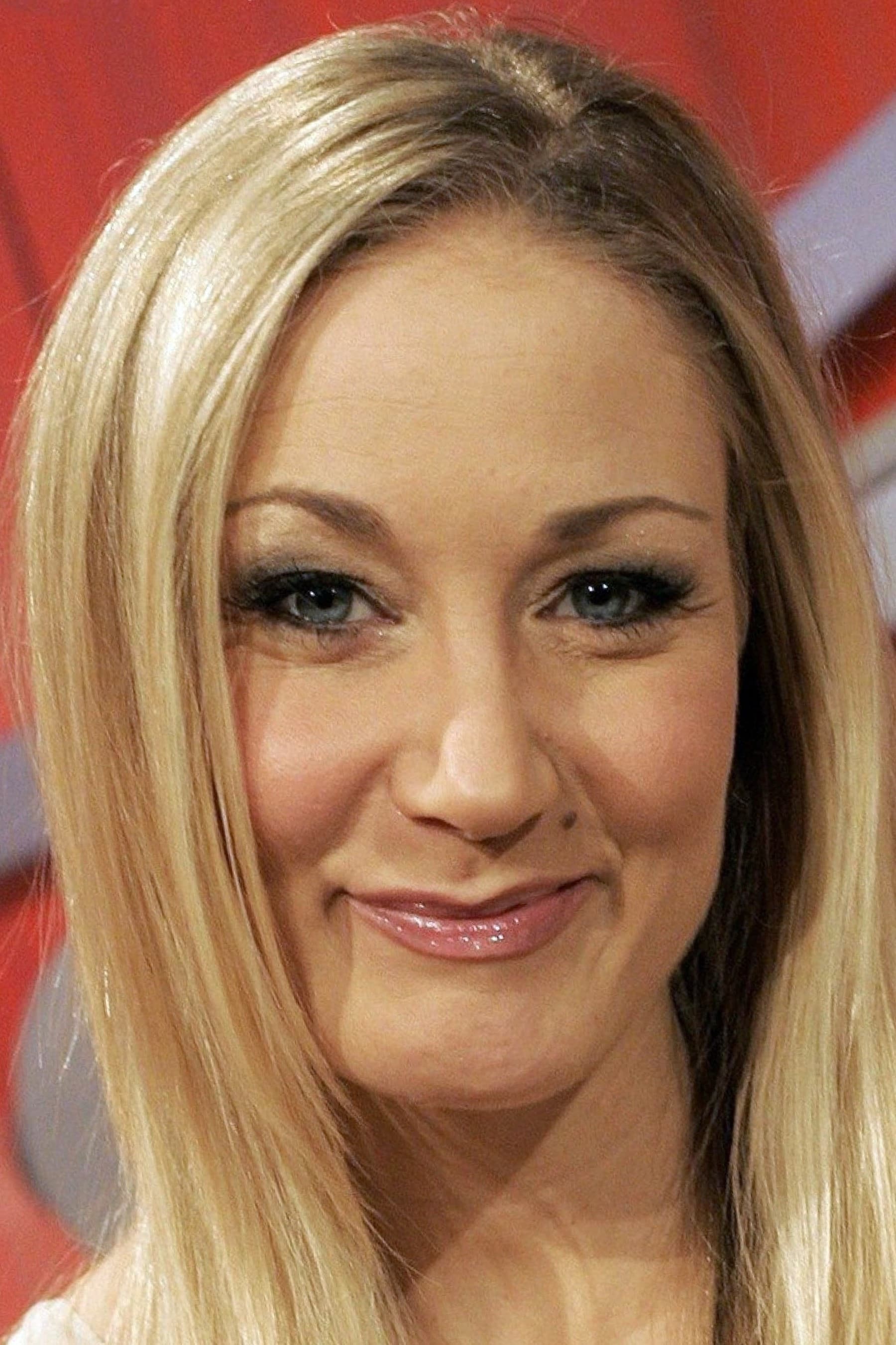 Janine Kunze profile