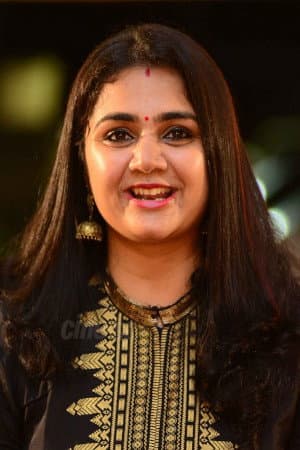 Suja Karthika profile