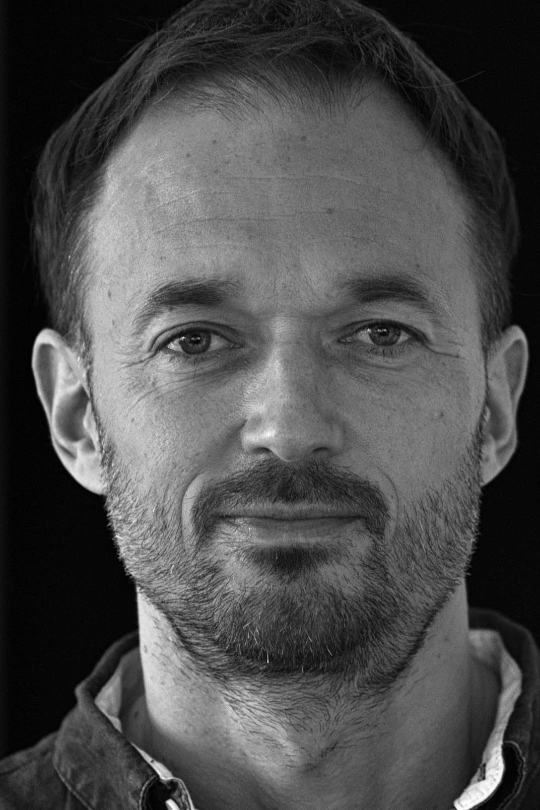 Inuk Silis Høegh profile