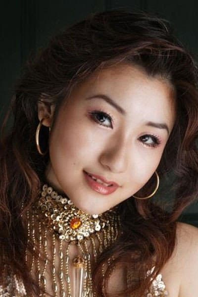 Chihiro Koganezaki profile