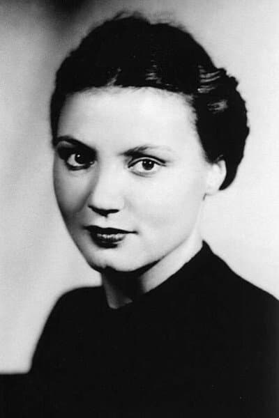 Nina Nikitina profile