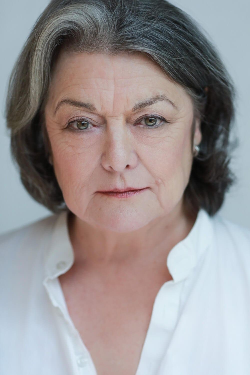 Delia Lindsay profile