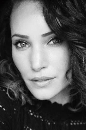 Escha Tanihatu profile