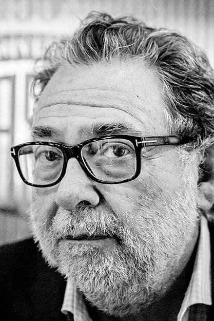 Guillermo Navarro profile