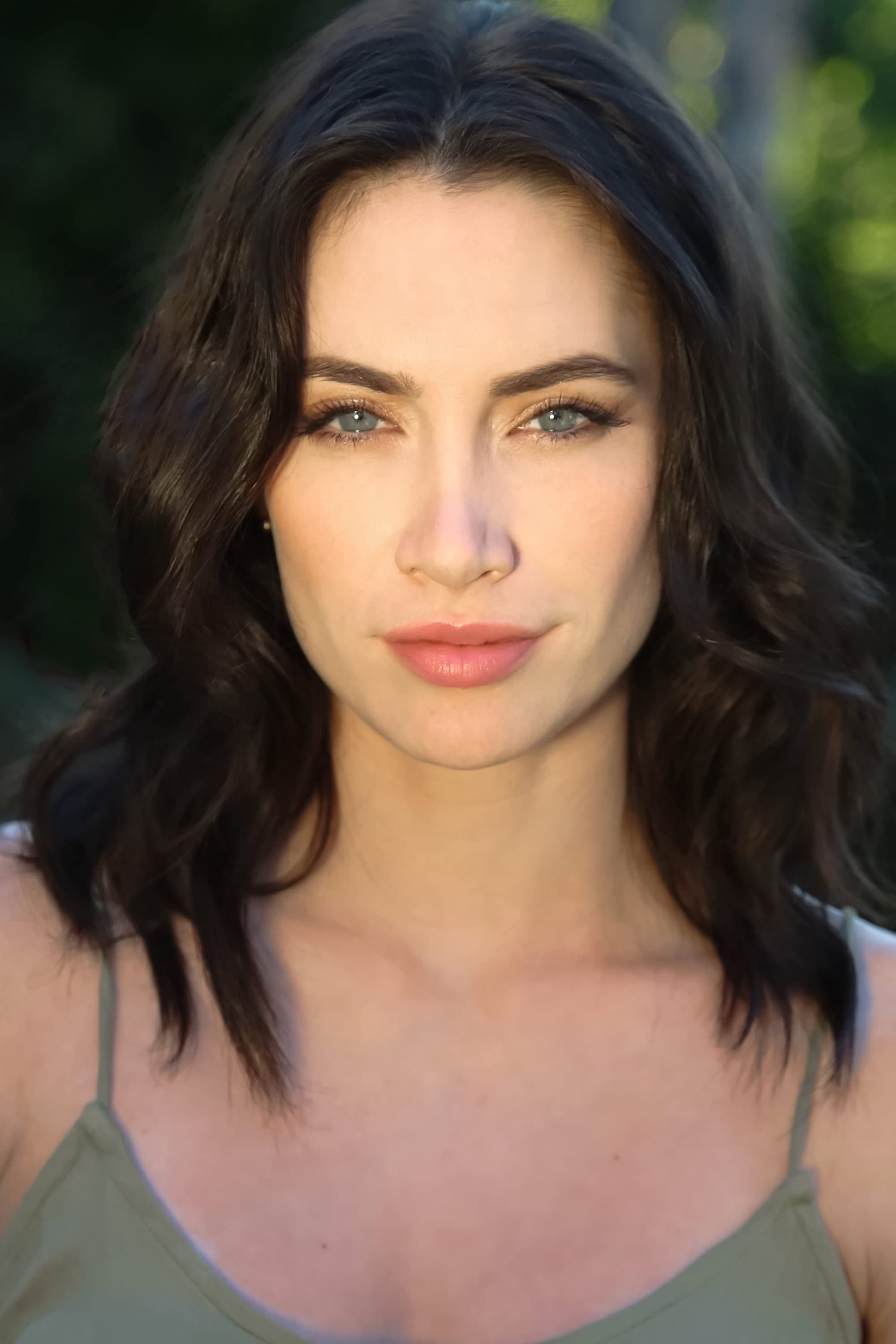 Lauren McFall profile