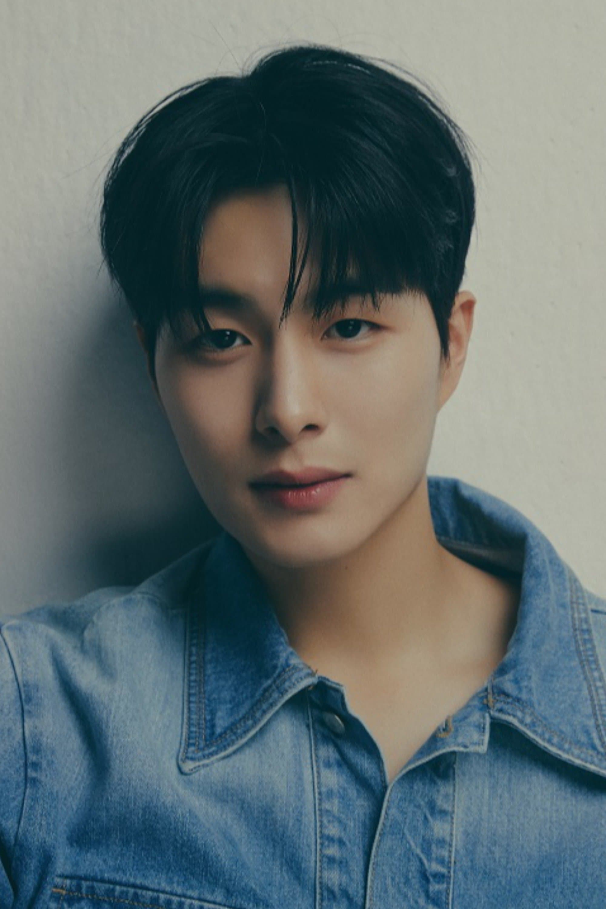 Jung Gun-joo profile