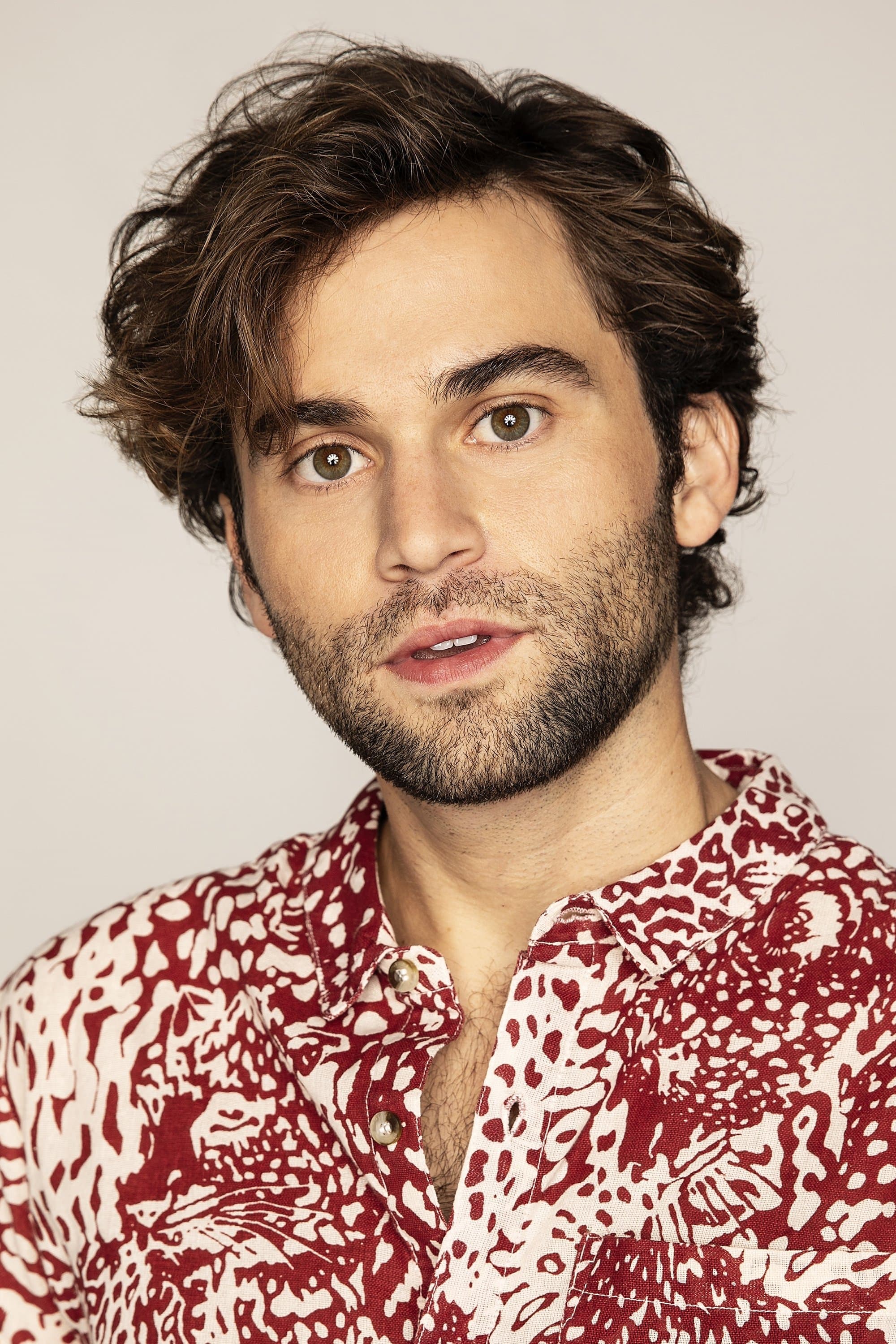 Jake Borelli profile