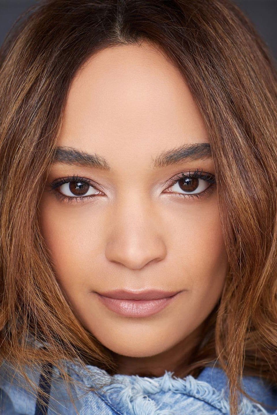 Justine Herron profile