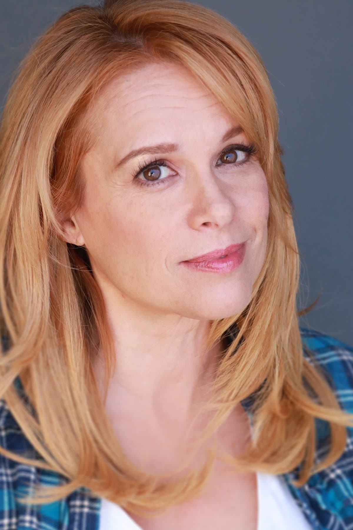 Chase Masterson profile