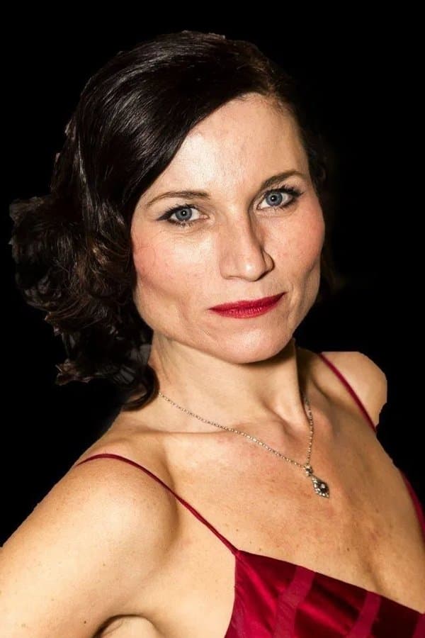 Kate Fleetwood profile