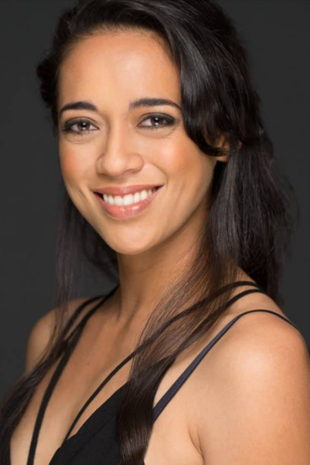 Danielle Zalopany profile