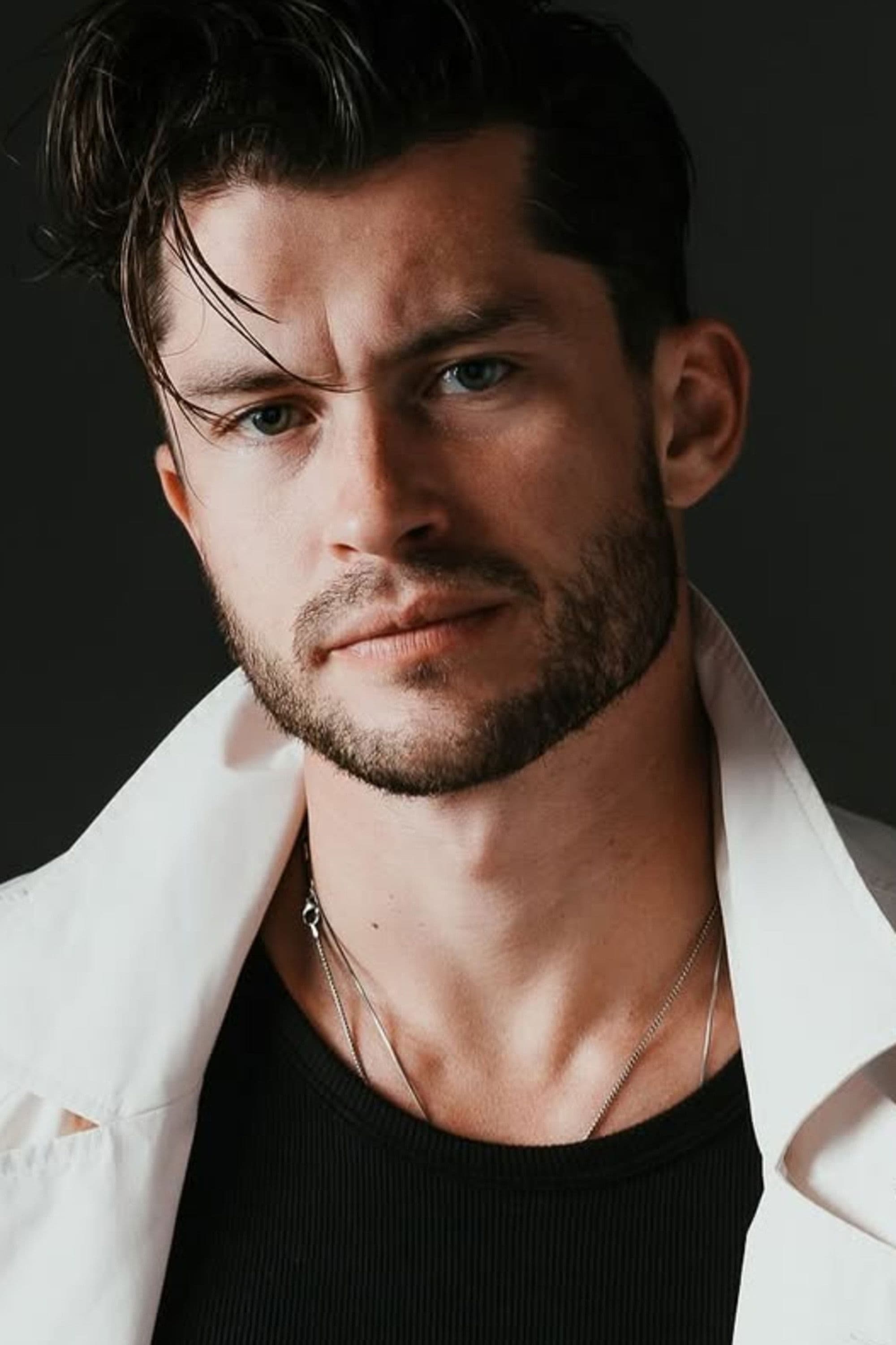 Graham Phillips profile