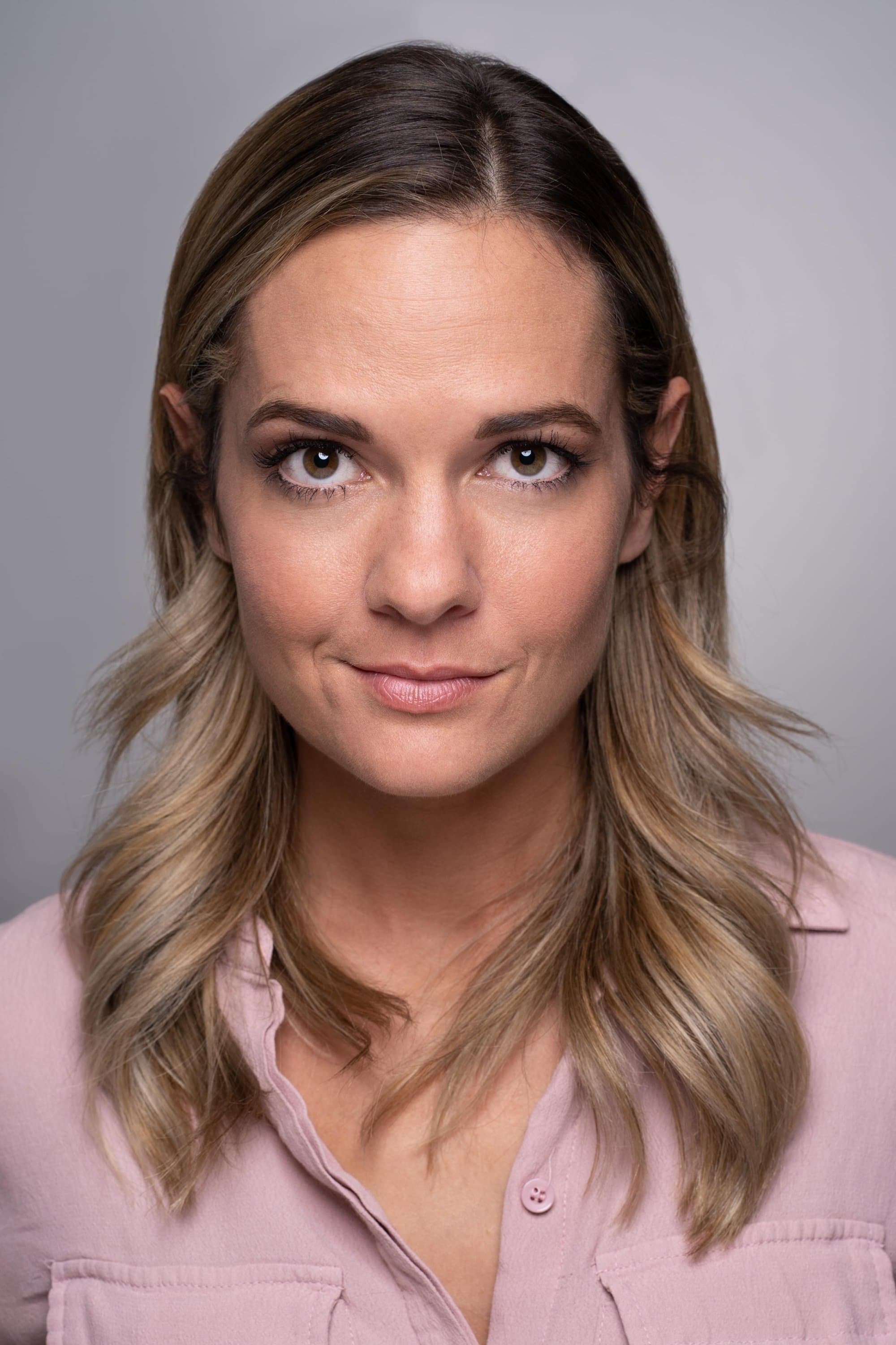 Jyllian Petrie profile