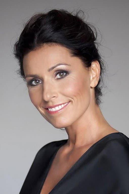 Erika Miklósa profile