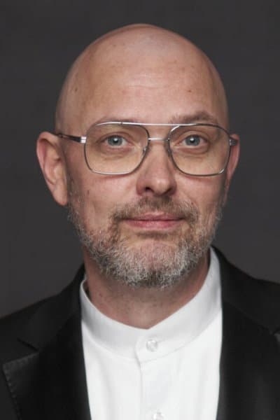 Niels Ostenfeld profile