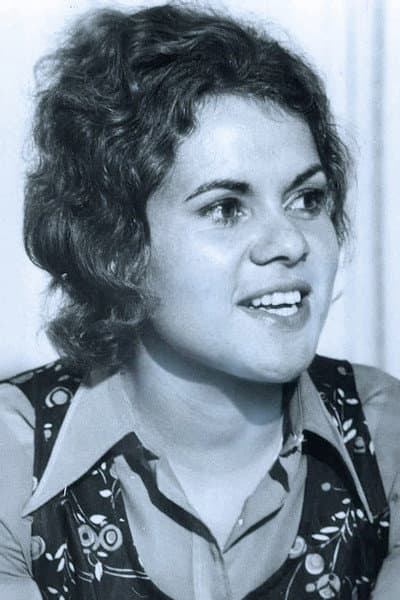Evonne Goolagong Cawley profile