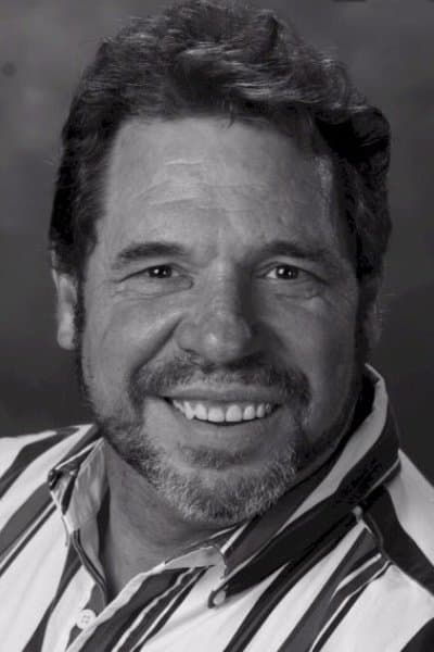 Curtis Plagge profile