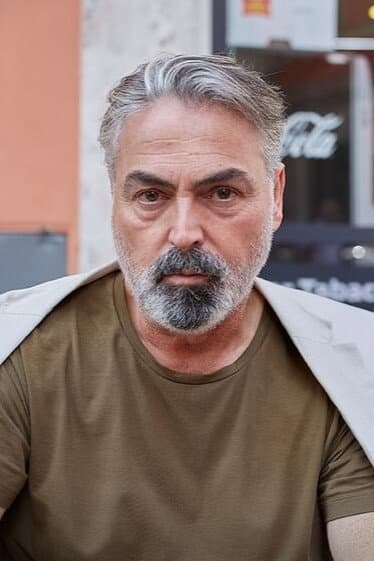 Michael Jamak profile