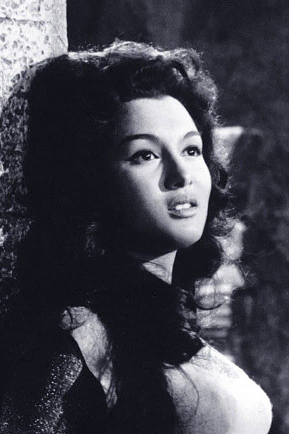 Bella Cortez profile