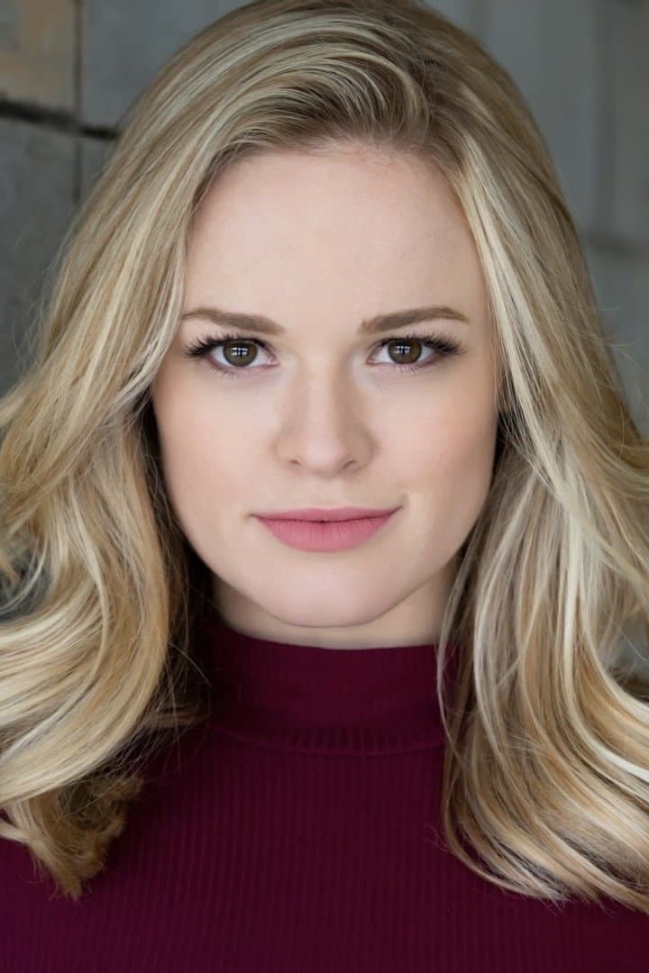 Emily Topper profile