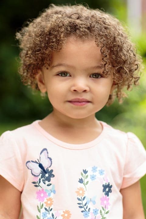 Alexandra Mary Reimer profile