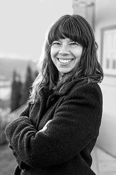 Verônica Stigger profile