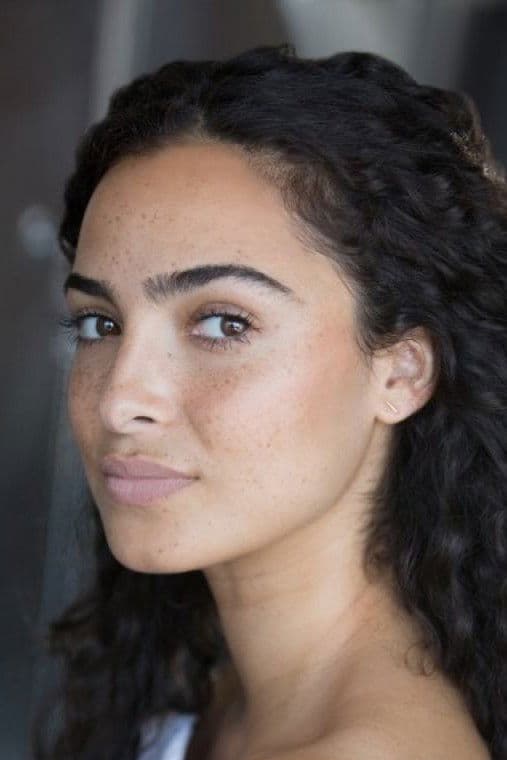 Anna Shaffer profile