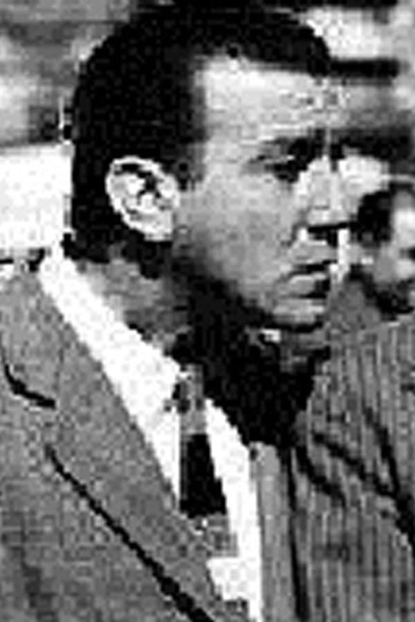 Dringue Farías profile