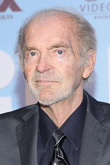 Fernando Luján profile